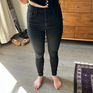 Levi’s Mile High Skinny Jean